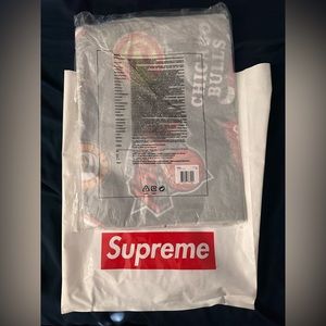 RARE NEW SS18 Supreme x NBA Nike Basketball Jersey Lakers Bulls Knicks Pistons